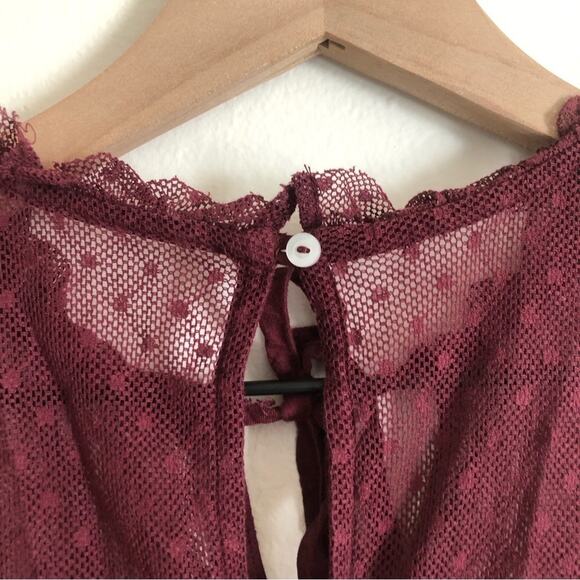 Hollister Red Fit and Flare Floral Lace Sheer High Neck Tie Mini Dress - Picture 10 of 10